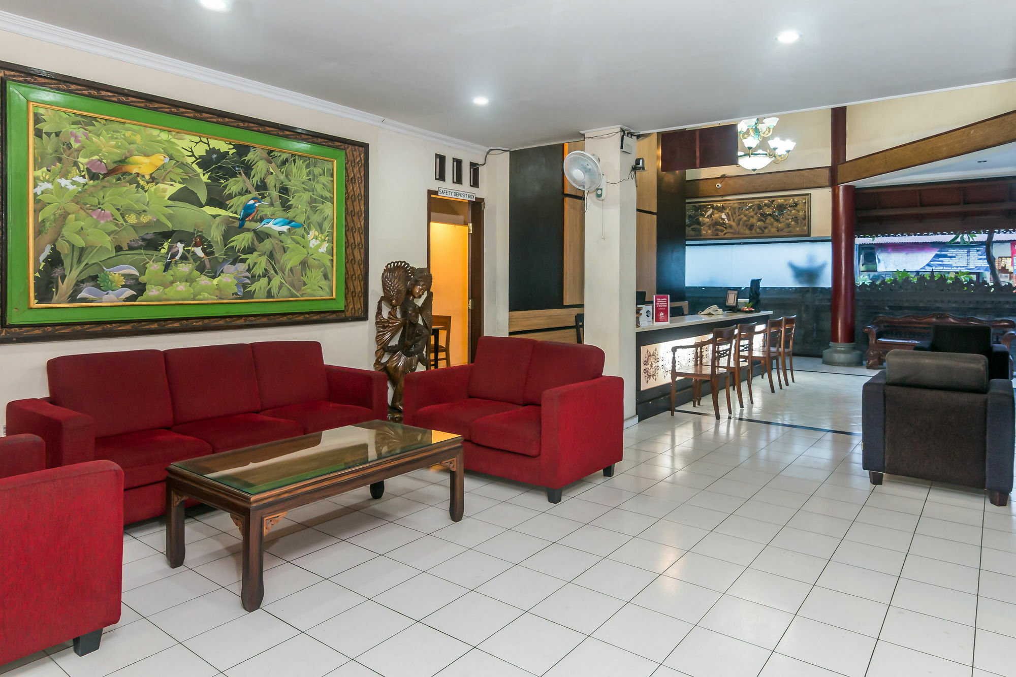 Zen Rooms Basic Kuta Kubu Anyar Exterior photo